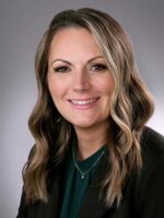 Image of Kate Overton, a realtor/auctioneer at Kaufman Realty & Auctions
